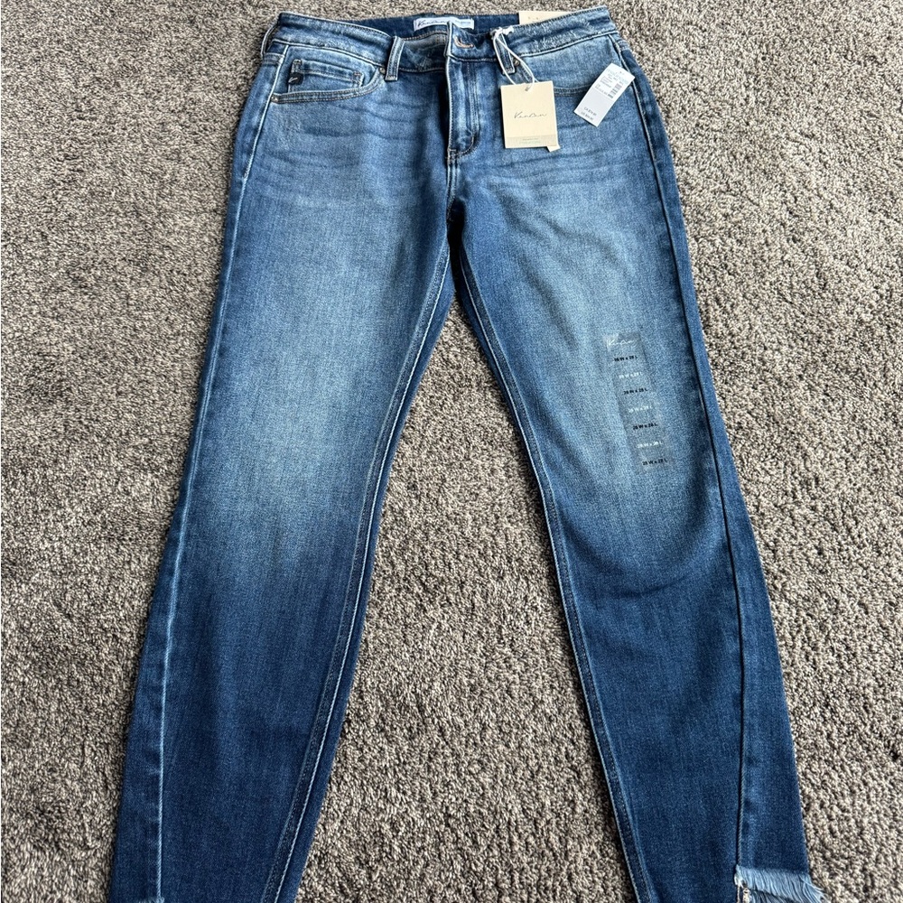 KanCan Women's Skinny Jeans in Medium Blue Wash